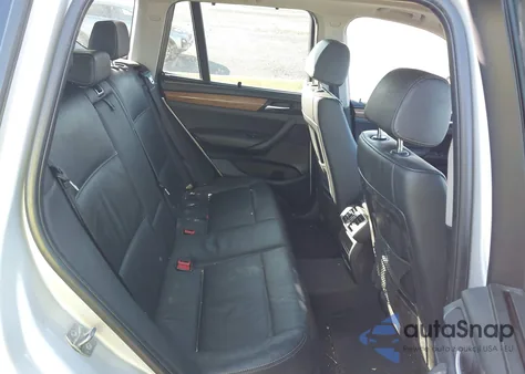 2013 BMW X3 xDrive28I z USA, uszkodzony, nr VIN 5UXWX9C51D0A25563